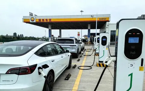 2026年春节这些新变化:电车成春运主角,高速补能网络超稳