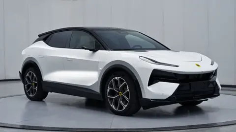 路特斯首款插电混动车型Eletre PHEV技术细节曝光